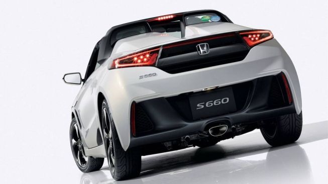 Honda S660. (autoweek.com)