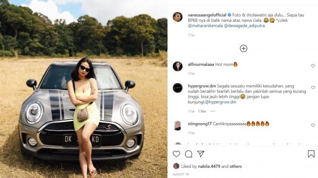 Vanessa Angel pose bersama Mini Cooper (Instagram)