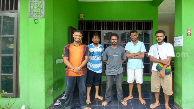 Mahasiswa asal Papua yang kini gusar karena sewa kontrakan mereka di Jakarta belum dibayar pihak Pemkab Jayawijaya. (Suara.com/Arga)