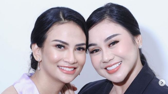 Kebersamaan Vanessa Angel dan Sahabat (instagram/@lindawan89)