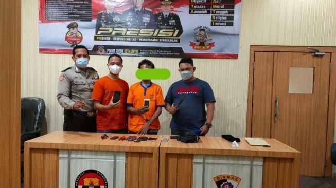 Apes! Warga Madura Gagal Maling HP di Gresik, Babak Belur Dihajar Massa