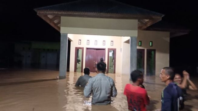 277 Rumah Terendam Banjir di Tiga Kecamatan Gorontalo