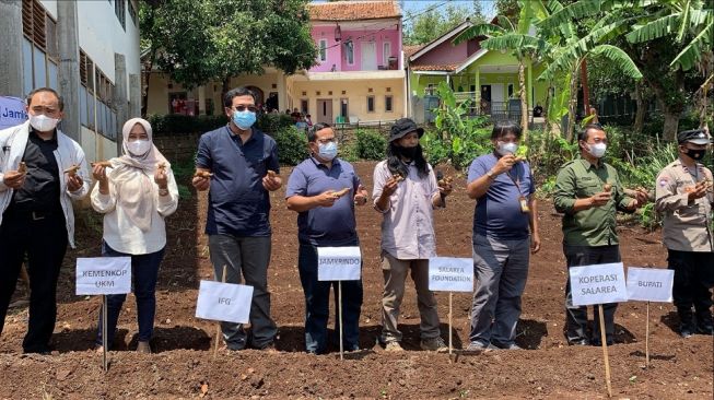 Jamkrindo Lakukan Penguatan Ekonomi Petani di Garut