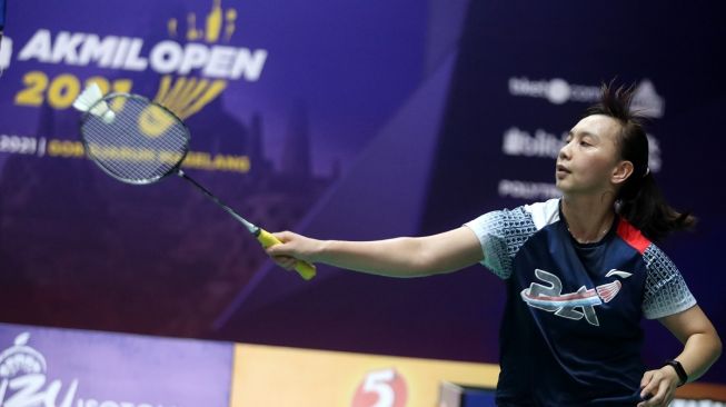 Gabriela Meilani Moningka (Berkat Abadi), pada pertandingan semifinal YUZU Isotonic Akmil Open 2021 kategori Tunggal Dewasa Putri, Sabtu (6/11) siang, di GOR Djarum, Magelang, Jawa Tengah. [Yuzu Isotonic Akmil Open 2021]