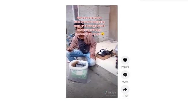 Kena apes, warganet ini terpaksa bayar COD Rp 3 jutaan. [TikTok]