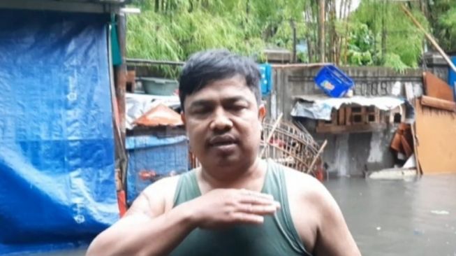 Kampung Duku Dikepung Banjir, 95 Persen Warga Terdampak, Belasan Motor Terendam