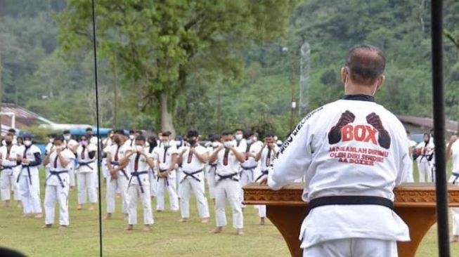 Tarung Derajat se-Sumbar Latihan Gabungan di Padang Panjang