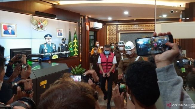 Kejagung Tetapkan Eks Dirut Operasional Askrindo Anton Fadjar Jadi Tersangka Korupsi