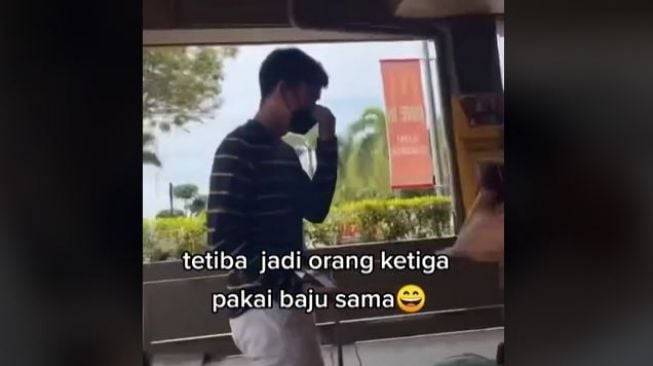 Gara-gara Pakai Baju Ini, Viral Pria Malah Tak Sengaja Jadi Orang Ketiga