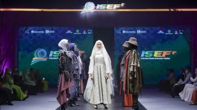 Product Fashion - Indonesia Sharia Economic Festival