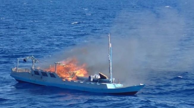 Reaksi Mengejutkan Susi Pudjiastuti Melihat Kapal Nelayan Indonesia Dibakar di Australia