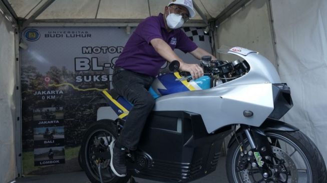 Motor Listrik Karya Mahasiswa Diapresiasi Menhub Budi Karya