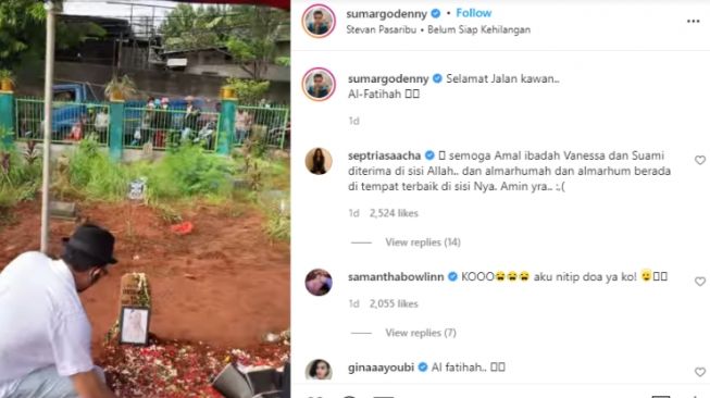 Momen Denny Sumargo Ziarah ke Makam Vanessa Angel. [Instagram/sumargodenny]