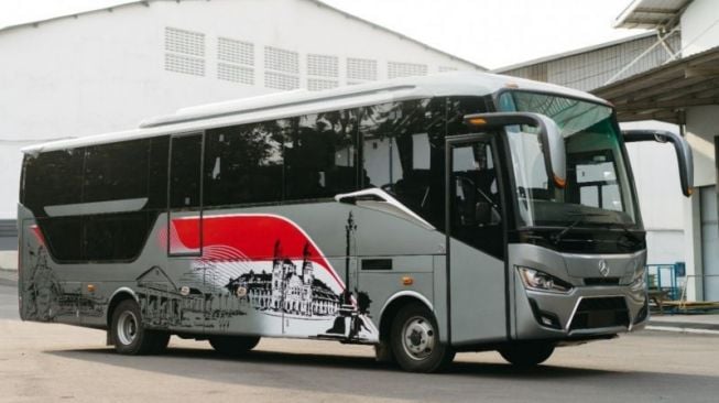 Karoseri Laksana Bus Menangkan Kontes Desain Livery dan Interior DCVI