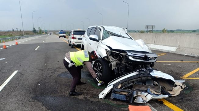 Saksi pertama: Tangan Vanessa Angel masih gerak, tak sampai semenit terus..