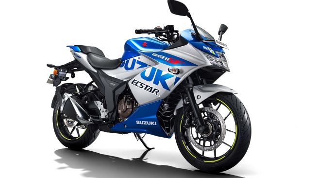 The Best 5 Oto: Suzuki Gixxer SF 250 Andalan Joan Mir di Jalan Macet, MotoGP Mandalika 2022 Jadikan Senggigi Berpendar