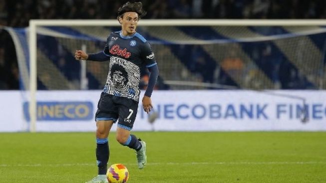 Duo Milan Bersaing Dapatkan Eljif Elmas dari Napoli