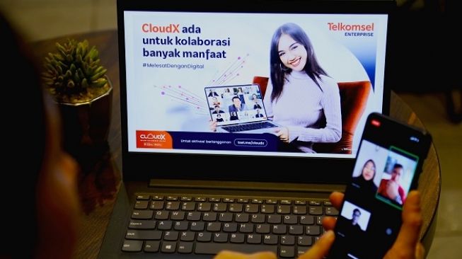 Peluncuran CloudX Meeting 2.0 dalam konferensi virtual, Selasa (9/11/2021). {Telkomsel]