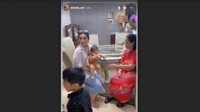 Momen Ashanty Kunjungi Rumah Krisdayanti (Instagram/@ashanty_ash)