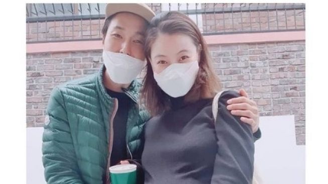 Jo Sung Yoon dan Yoon So Yi [Instagram/@yoonsoy]
