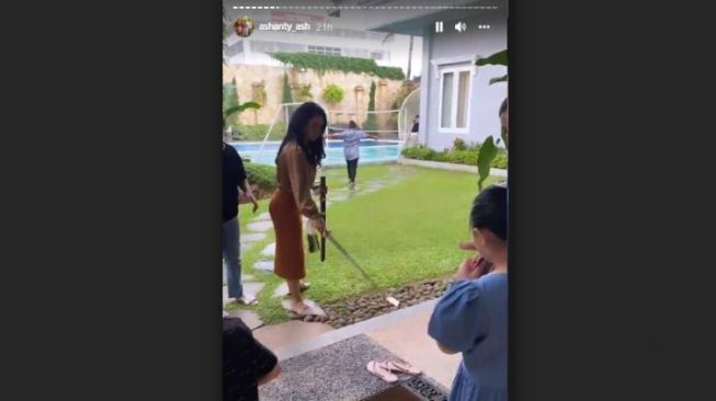 Momen Ashanty Kunjungi Rumah Krisdayanti (Instagram/@ashanty_ash)