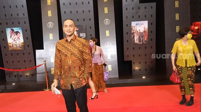 Gary Iskak saat menghadiri Festival Film Indonesia di JCC, Senayan, Jakarta Pusat pada Rabu (10/11/2021) [Suara.com/Rena Pangesti]