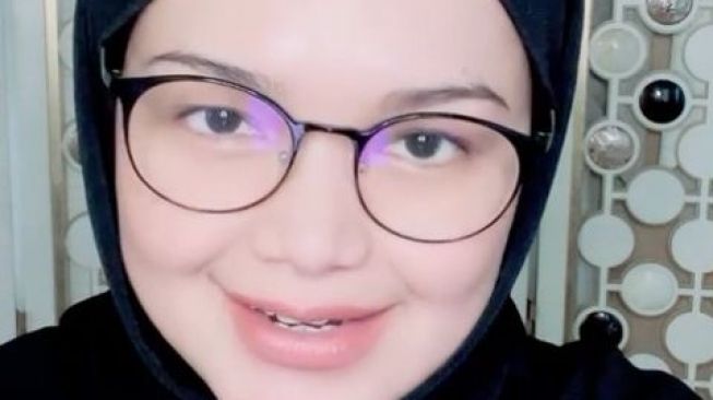 Pesona Siti Nurhaliza tanpa make up. [Instagram/ctdk]