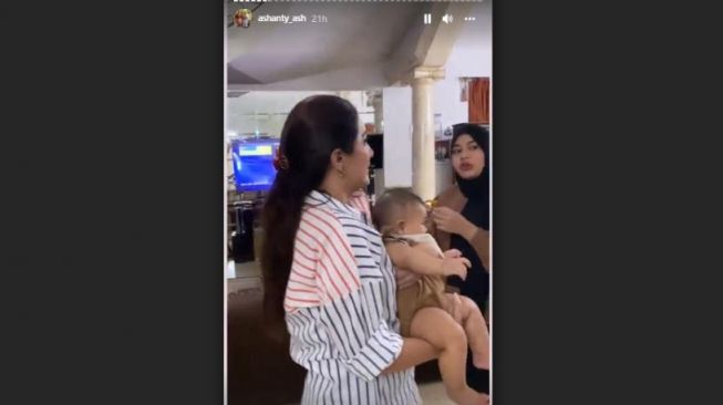 Momen Ashanty Kunjungi Rumah Krisdayanti (Instagram/@ashanty_ash)
