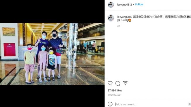Lee Yang bertemu keluarga Hendra Setiawan. (Instagram/@leeyang0812)