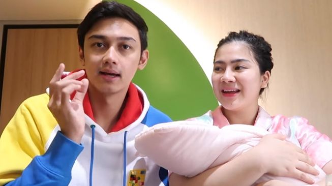 Pamer Foto Cantik Putrinya, Felicya Angelista: Muka Usilnya Kentara