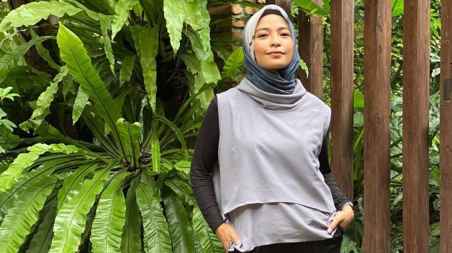 Potret Body Goals Tantri Kotak.. [Instagram/tantrisyalindri]