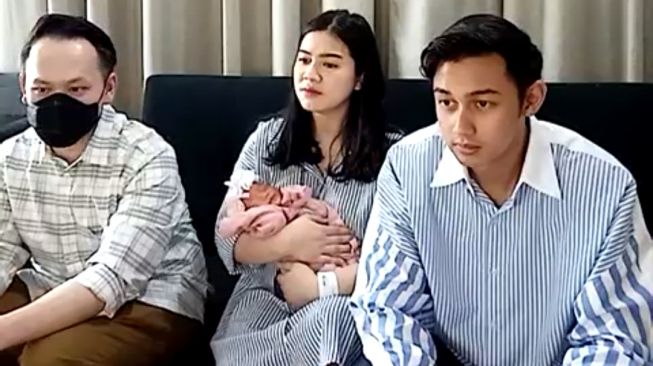 Felicya Angelista dan Caesar Hito dalam jumpa pers virtual, Kamis (11/11/2021) [Suara.com/Rena Pangesti]