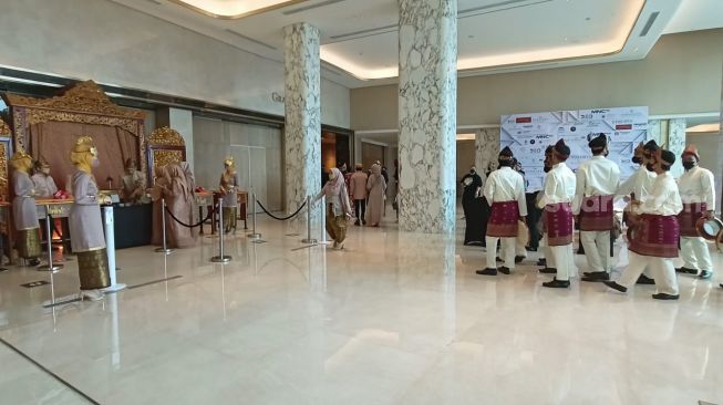 Suasana Pernikahan Ria Ricis dan Teuku Ryan yang digelar di Hotel Intercontinental, Pondok Indah Jakarta Selatan pada Jumat (12/11/2021) [Suara.com/Rena Pangesti].