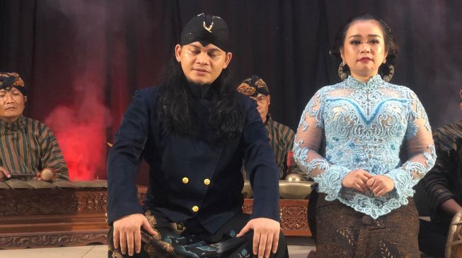 Mbah Mijan dan Sindy Purbawati [dokumentasi pribadi]