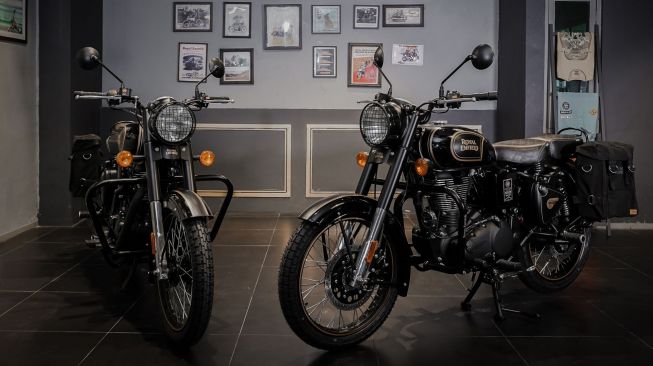 Royal Enfield Classic 500 Tribute Black Limited Edition hanya tersedia sebanyak 90 unit di Indonesia. [Dok Royal Enfield]