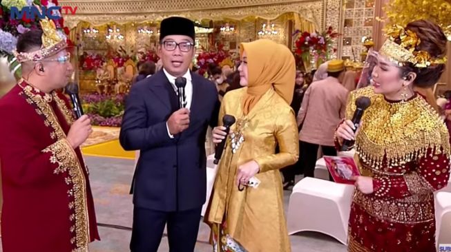 Gaya Artis di Akad Nikah Ria Ricis. [Youtube/MNCTV Official]