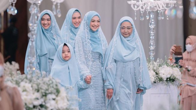 Pesona Ria Ricis Sejak Lamaran Hingga Akad Nikah (Instagram/@riaricis1795)