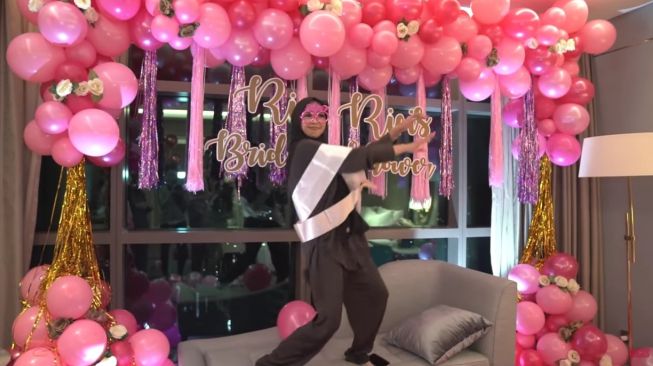 Bridal shower Ria Ricis. [YouTube/Ricis Official]