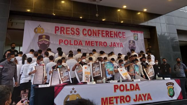 Kasus Penipuan dan Pemerasan Lewat Aplikasi Pencari Jodoh, Polda Metro Tangkap Puluhan WNA