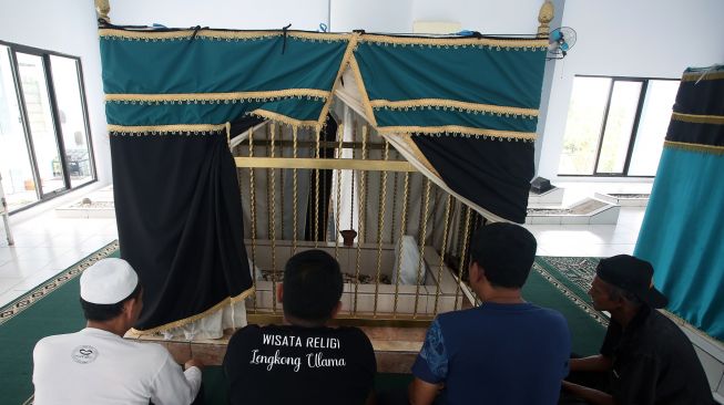 Makam Pendiri Tangerang Raden Aria Wangsakara