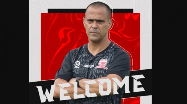 Gantikan Rahmad Darmawan, Fabio Lefundes Resmi Jadi Pelatih Baru Madura United