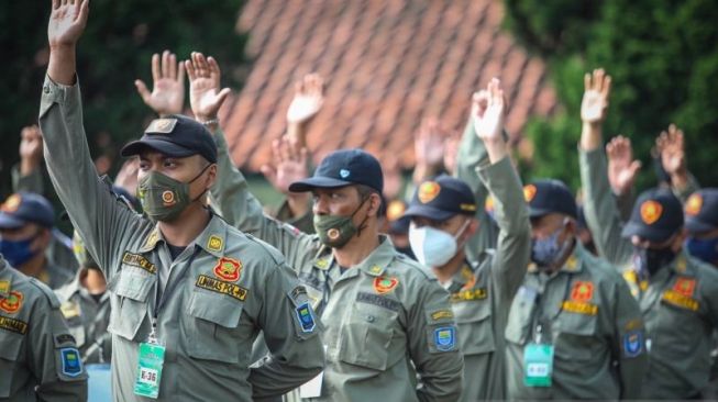 Ratusan Anggota Satlinmas Kota Bandung Bakal Digembleng Prajurit Kodam Siliwangi
