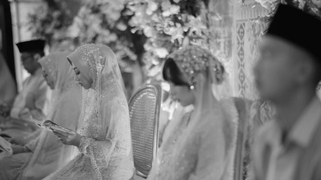 Nikita Willy di pengajian jelang nikah adik. [Instagram/nikitawillyofficial94]