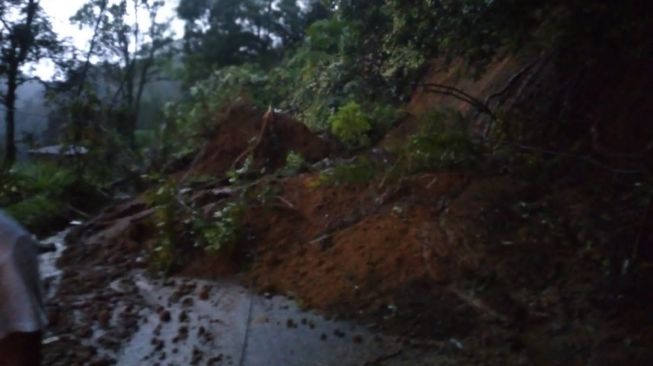 Pascalongsor Jalur Medan-Berastagi, Listrik Padam, Jalan Belum Bisa Dilalui