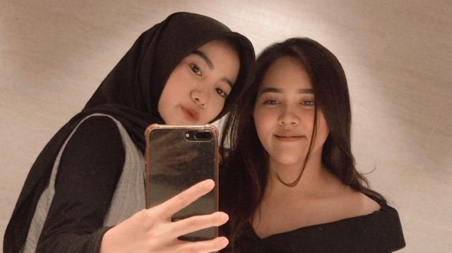 Pesona Dewi Nurmania anak Muzdalifah (Instagram/@dewinurmania)