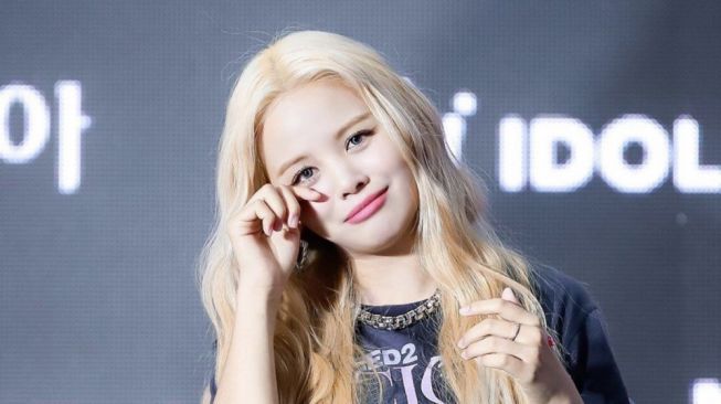 Sorn Idol K-Pop Sukses Nyanyikan Lagu Tak Ingin Usai, Warganet: Keisya Insecure Gak Sih?