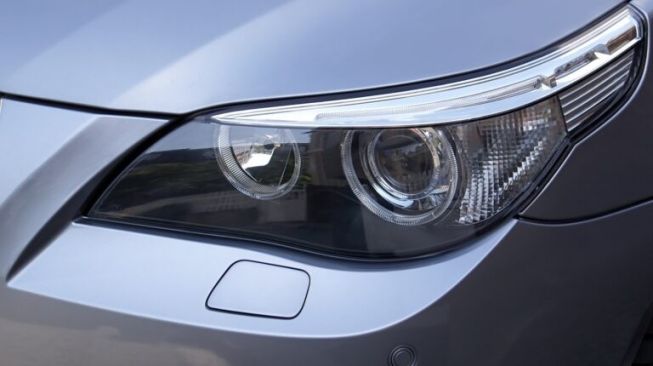 Berapa Harga Ganti Lampu Hid Mobil?