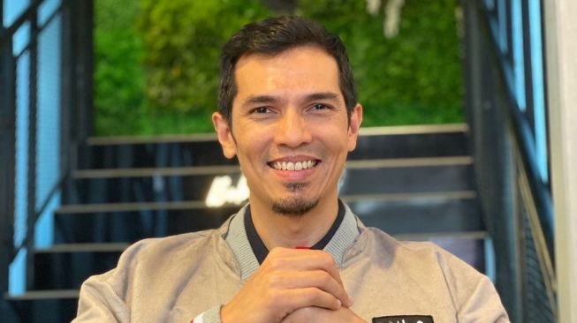 Diledek Artis Kere Gegara Sering Naik Ojek dan KRL, Adrian Maulana: Sederhana Sikap Hidup, Kere atau Keren?