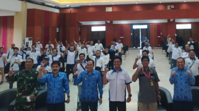 Buruh Ancam Mogok jika UMK Tak Naik 10 Persen, Begini Reaksi Plt Wali Kota Cimahi