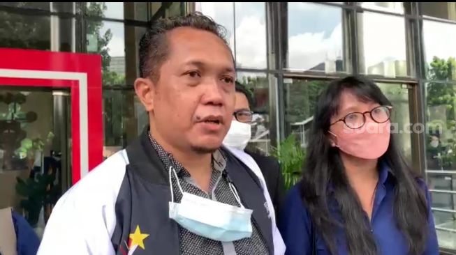 Laporkan Luhut dan Erick Thohir, Prima Tagih Janji KPK Ungkap Hasil Kajian soal Bisnis PCR